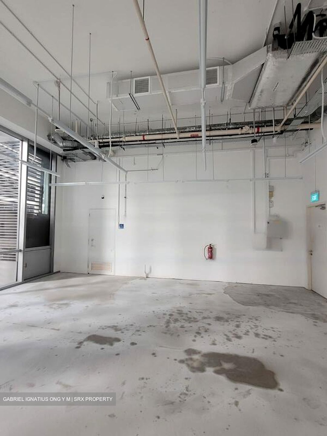 Oxley Tower (D1), Office #483832051
